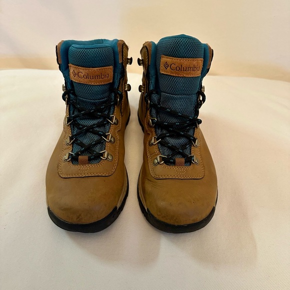 All grain leather brown & teal Columbia hiking boots - Picture 4 of 8
